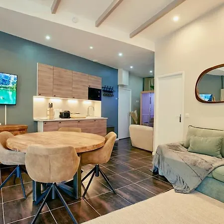 Apartamento Jacuzzi - Sauna - Rdc 2 Versalles