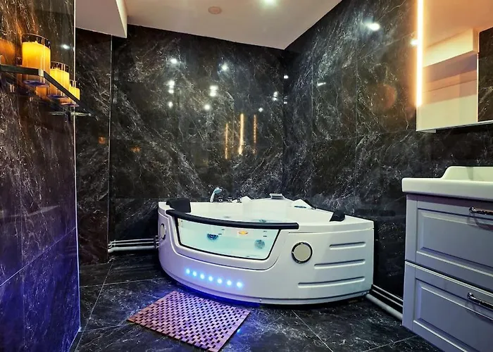 Apartment Jacuzzi - Sauna - Rdc 2 *